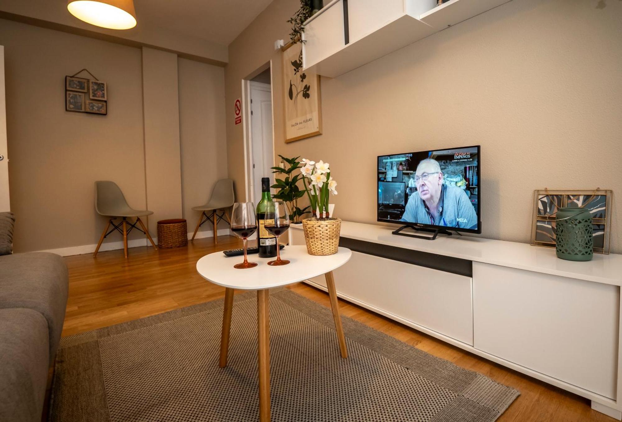 Santiago Tower Aire Ac Casco Antiguo By Apartamentos Logroño Eksteriør bilde