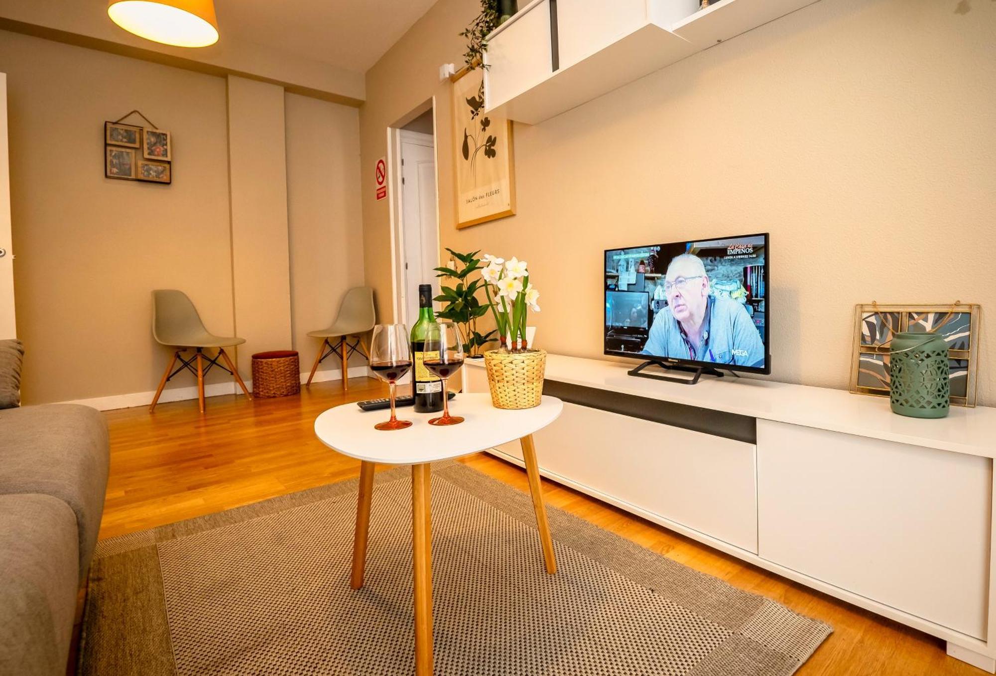 Santiago Tower Aire Ac Casco Antiguo By Apartamentos Logroño Eksteriør bilde